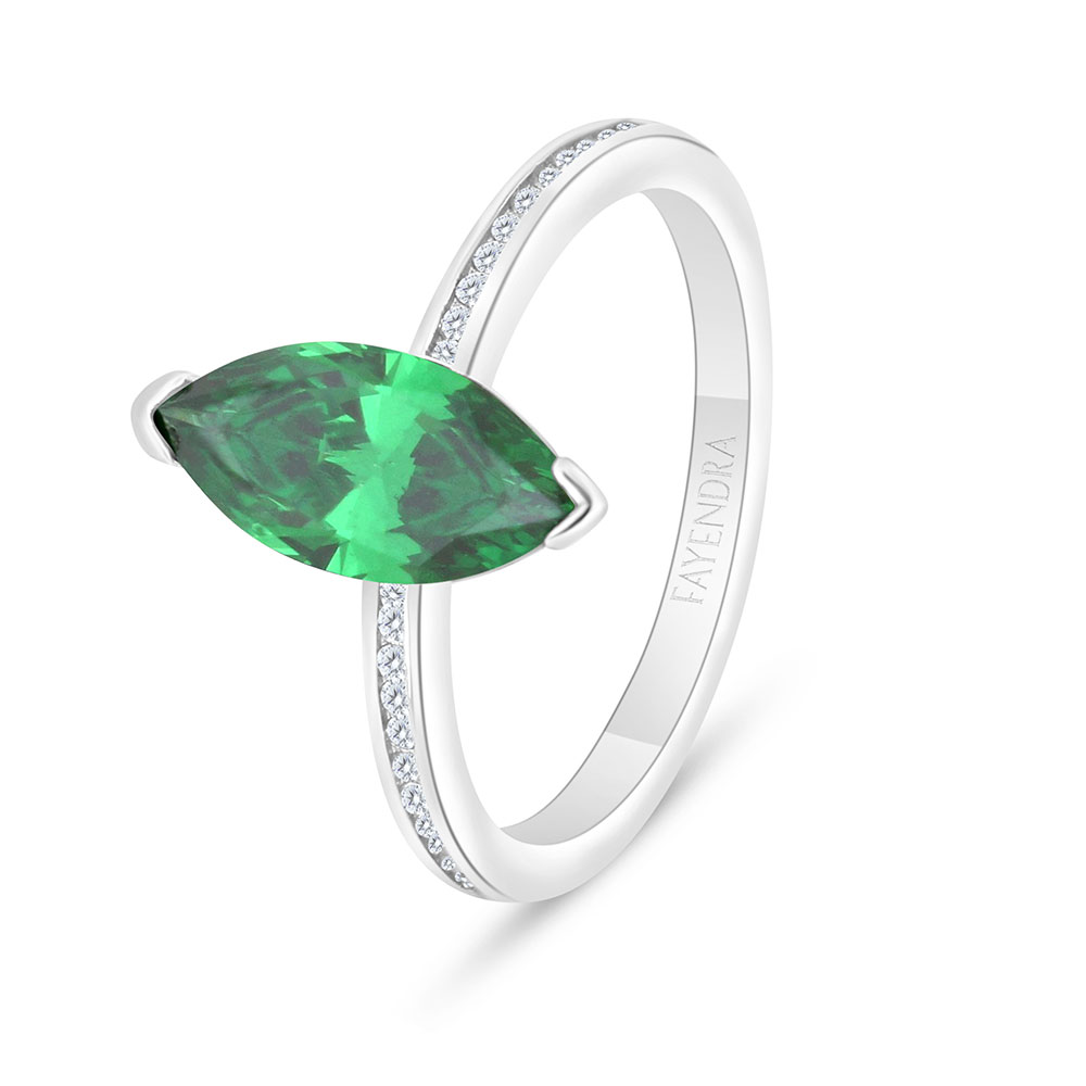 Sterling Silver 925 Ring Rhodium Plated Embedded With Emerald Zircon And White Zircon