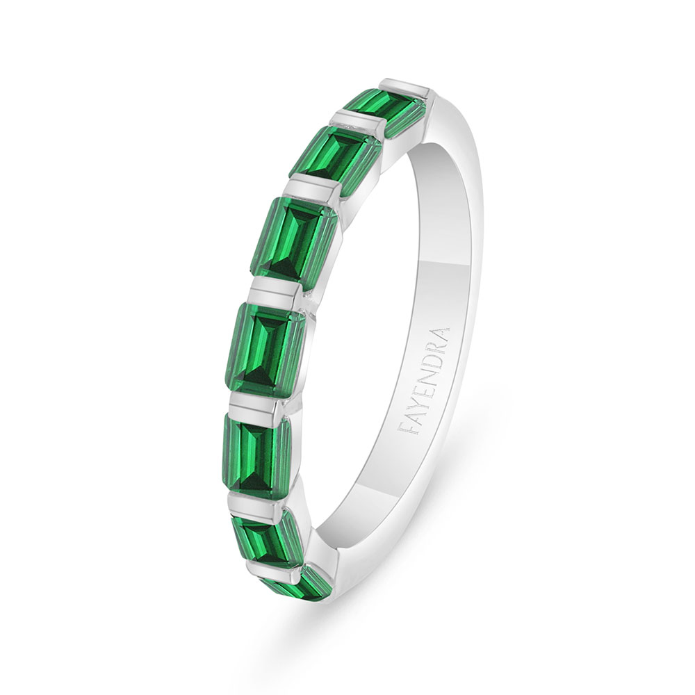 Sterling Silver 925 Ring Rhodium Plated Embedded With Emerald Zircon 