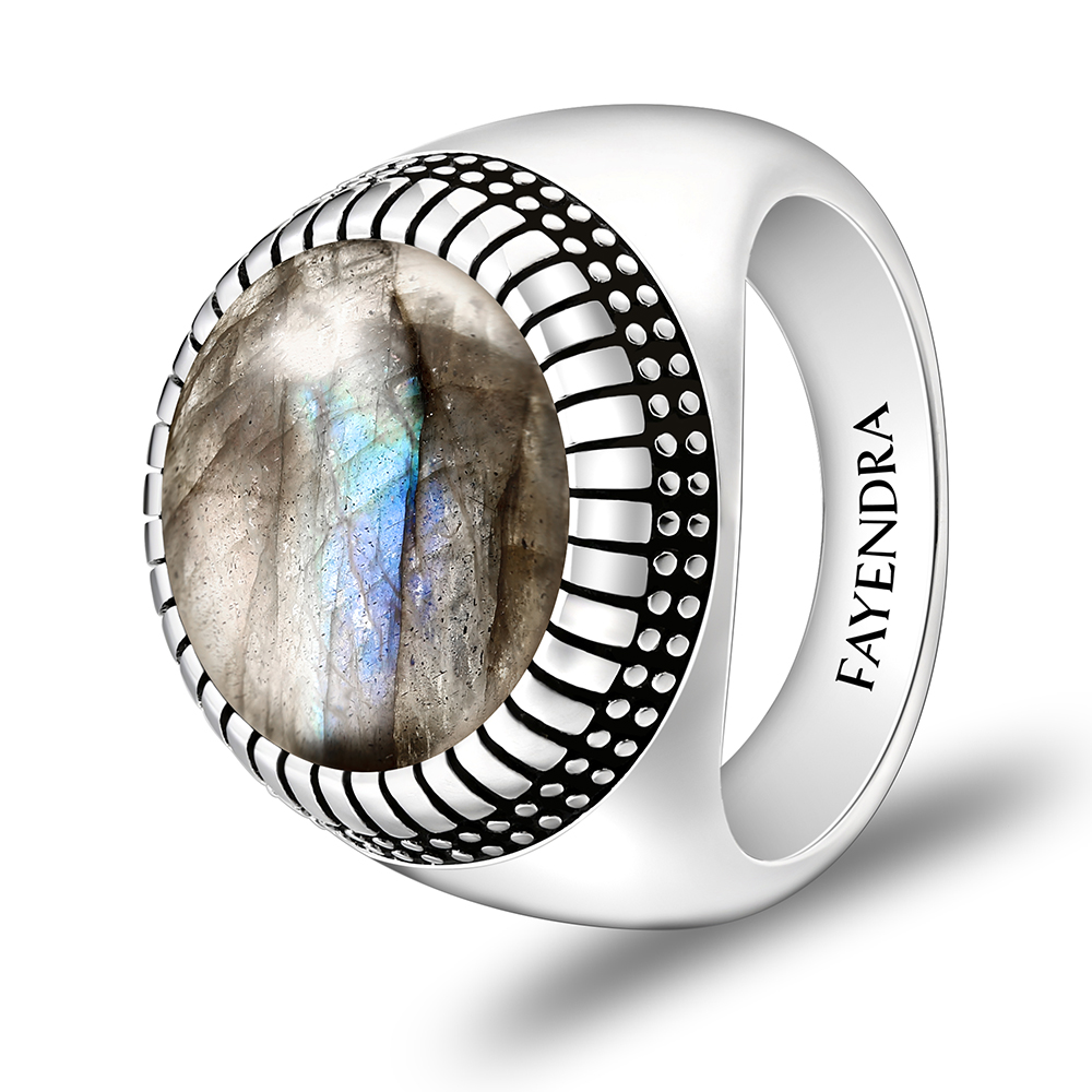 Sterling Silver 925 Ring Rhodium Plated Embedded With LABRADORITE